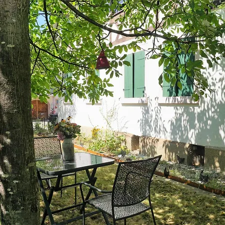 Alte Schmiede Apartmán *
